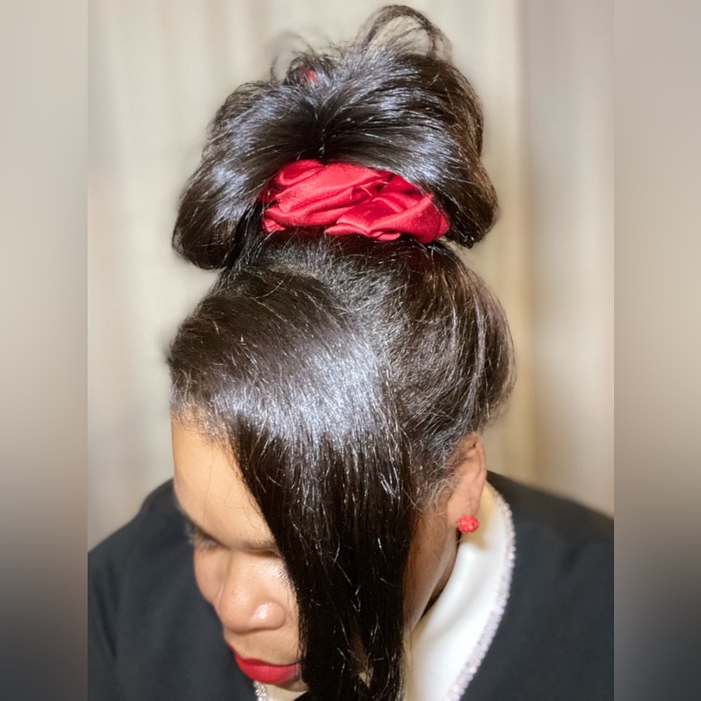 Jumbo Scarlet Satin Scrunchies Handcrafted - Picture 7 of 8